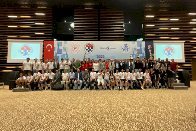 Satranç Şampiyonası’nda ikinci oldu (07.09.2022)