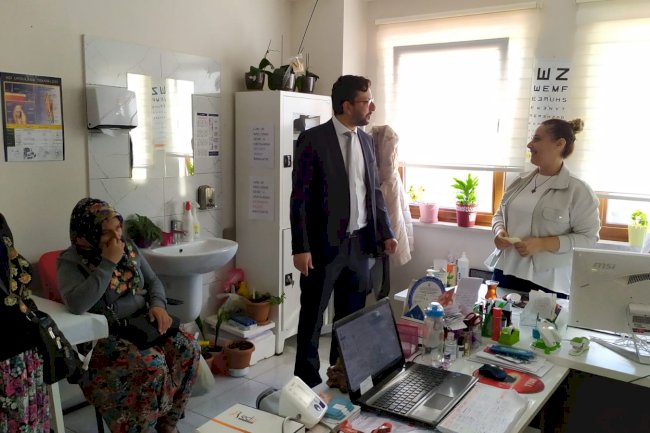 Ezine’de sağlık tesislerini inceledi (05.10.2022)