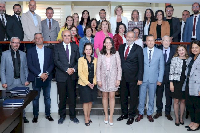 Çanakkale Barosu’nda devir teslim töreni