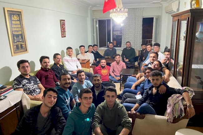 “Öğrenci kardeşlerimizin misafiriyiz”