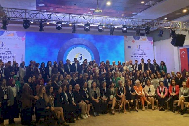 Öğretmenler çalıştayda buluştu (30.11.2022)