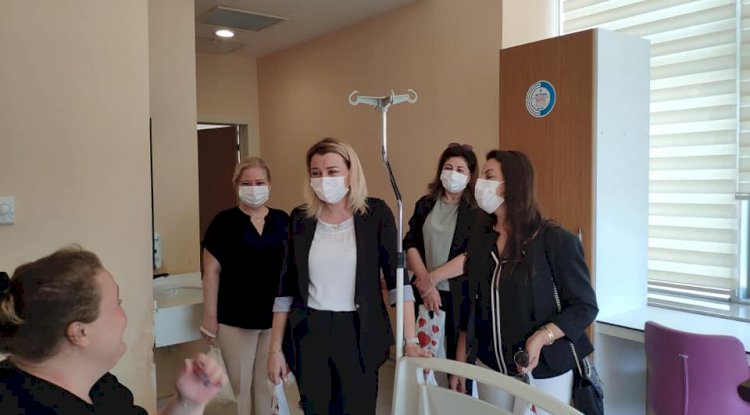 AK Partili kadınlardan anlamlı ziyaretler 