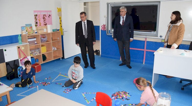 Köy Yaşam Merkezi’ni inceledi (19.10.2022)