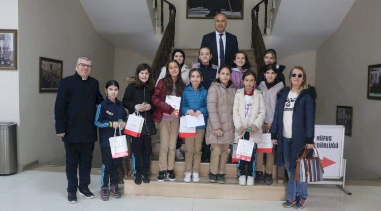 Öğrencilerden anlamlı bağış