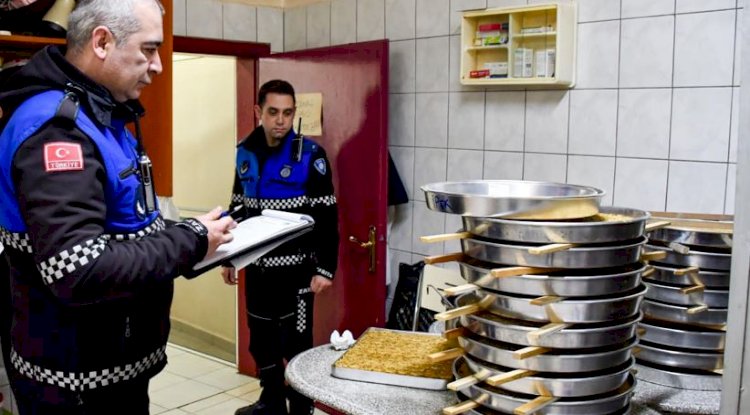 Biga’da tatlı imalathaneleri denetlendi