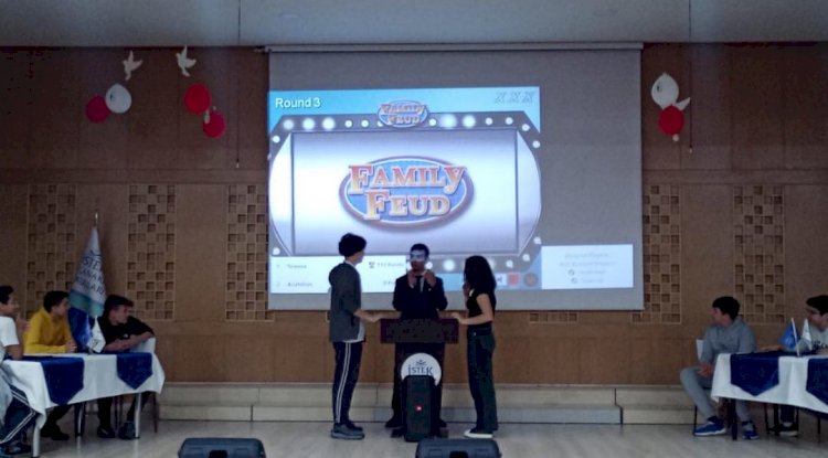 İstek Okullarında Yabancı Dil Yarışması Düzenlendi