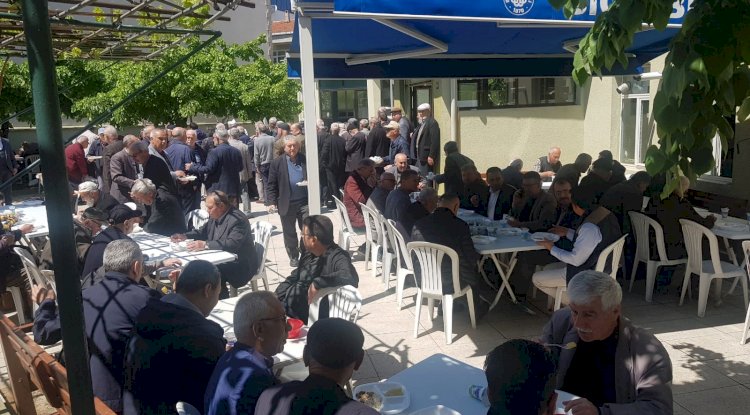 Gazeteci Ferit Kavas Anıldı