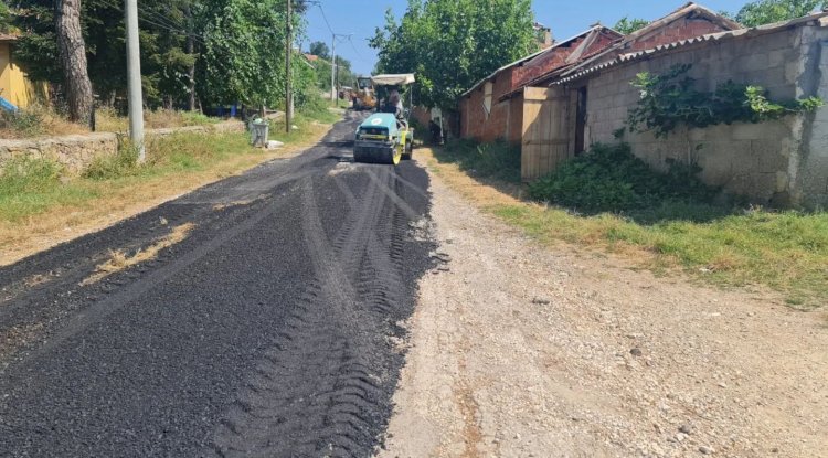 Çan’da köy yolları onarılıyor