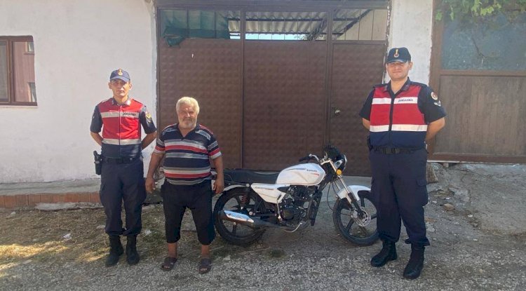 Üç köyde 4 motosiklet çalındı