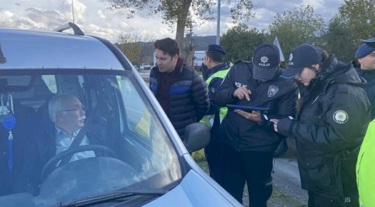 Kaymakam Göktaş, Trafik Uygulamasına Katıldı