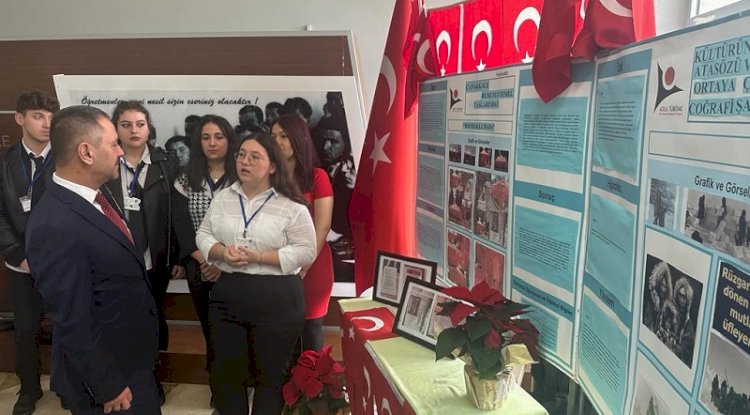 Öğrenciler projelerini sergiledi