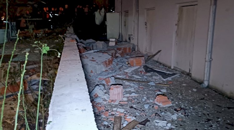 Bir evde doğal gaz patlaması yaşandı