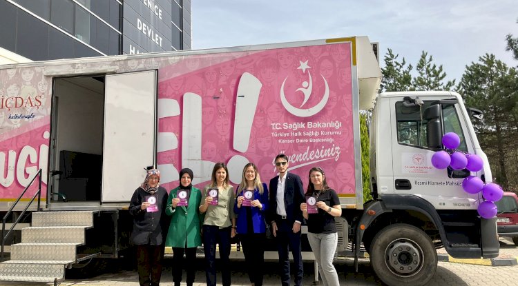 Mamografi tırı hizmet veriyor