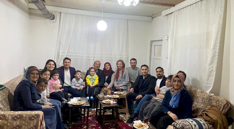 Kaymakam Göktaş, köy sakinleriyle iftar yaptı