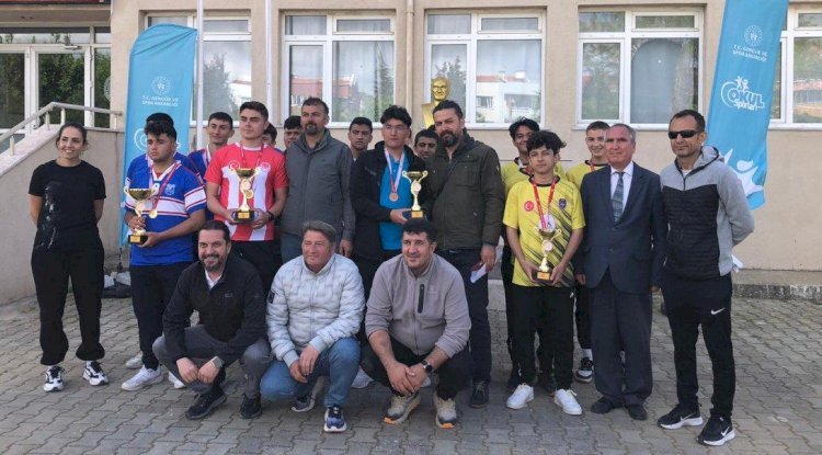 Reyhan Bodur Anadolu Lisesi Öğrencilerinden Büyük Başarı