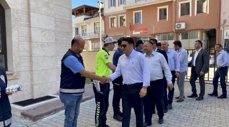 Yeniceliler bayramlaştı