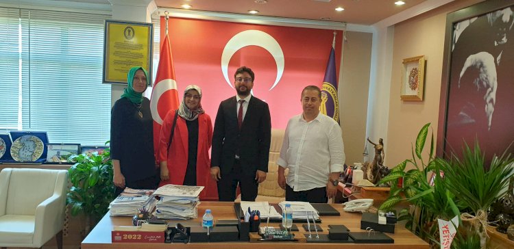 Özcan, misafirlerini ağırladı 