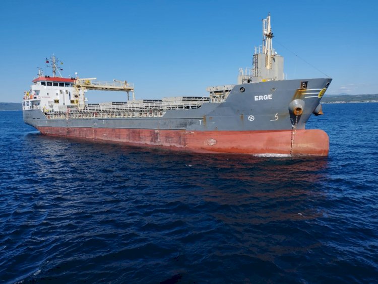 Karanlık Liman’a demirletildi