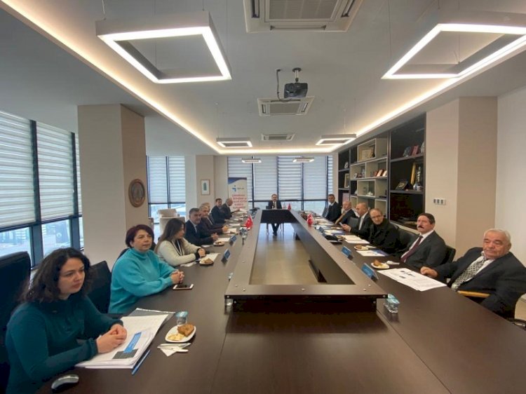 Yeni yılda ilk kez toplandılar