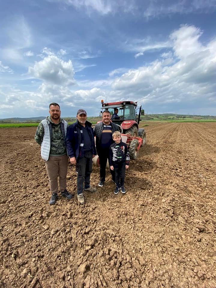 Fevzi Atmaca Üreticilerden Bilgi Aldı