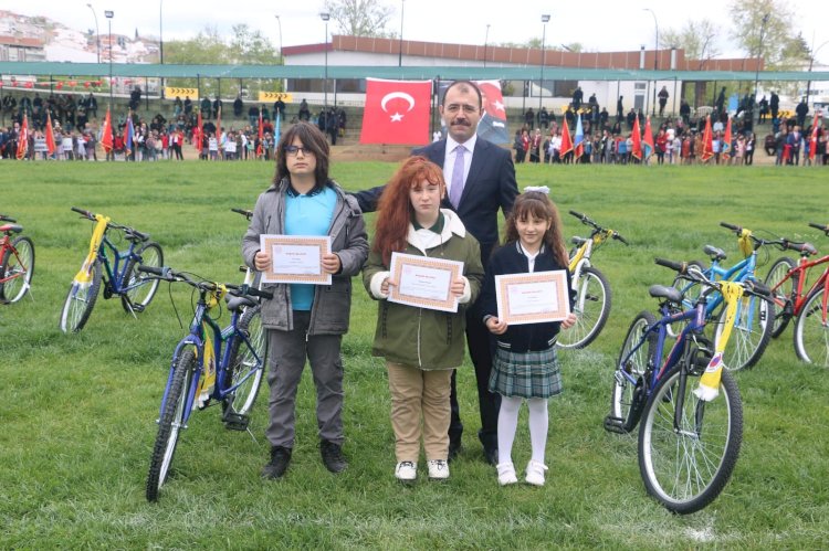 Biga’da 23 Nisan Kutlandı