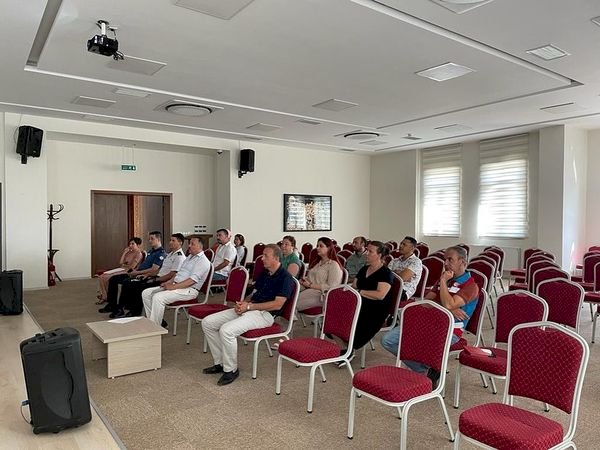 Eceabat’ta hayat boyu öğrenme toplantısı yapıldı