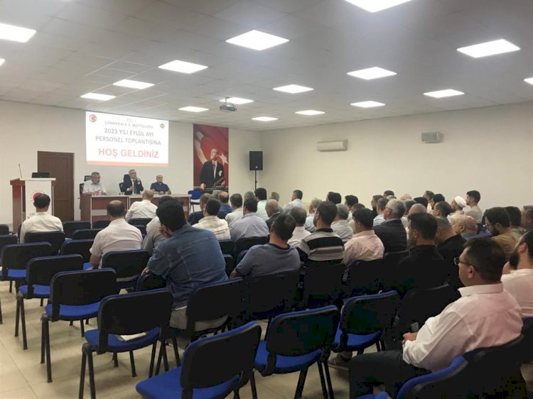 Din görevlileri toplantıda buluştu