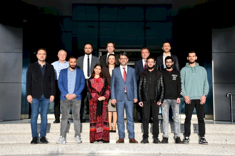 ÇOMÜ Yönetimi, Filistinli öğrencilerin yanında