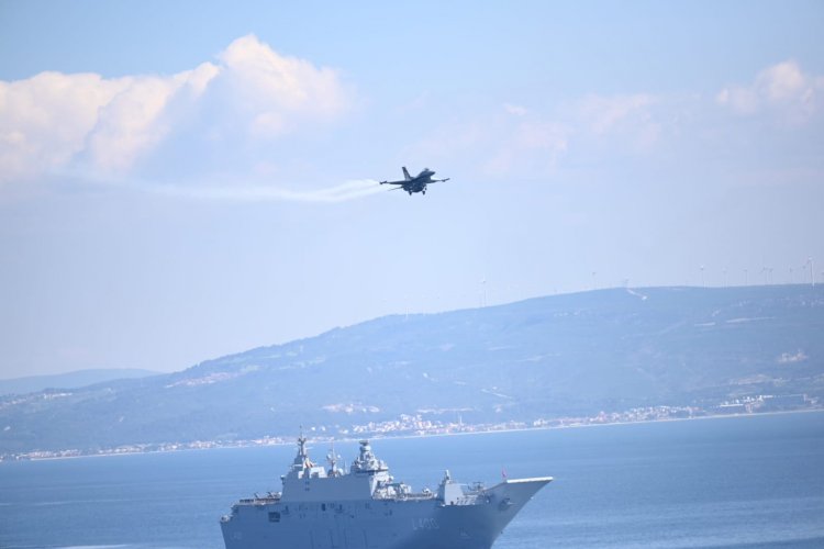 SOLOTÜRK’ten nefes kesen gösteri